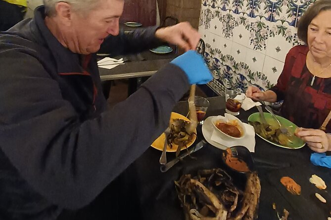 Barcelona tailored tapas & drinks tour with a native guide - Tapas bars, wine, and local dishes