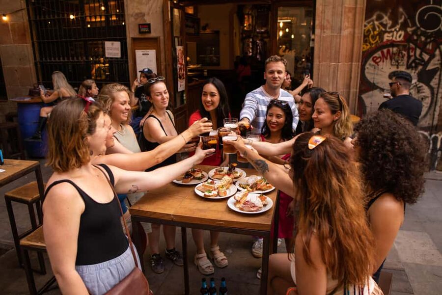 Barcelona Tapas Tour, Taverns, History & Local Culture - Who should book this Barcelona tapas tour?