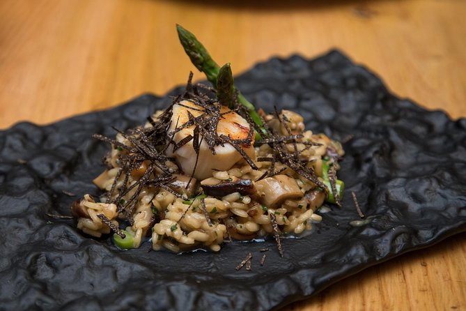 Barcelona Wine and Gourmet Tapas Tour - Starting at Casa Milà on Passeig de Gràcia