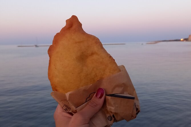 Bari’s Ultimate Street Food Tour - Small Group by Do Eat Better - Panzerotto and Bari’s fried-food tradition