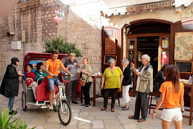 Bari Street Food Tour by Rickshaw - Bari Cathedral and the underground Succorpo