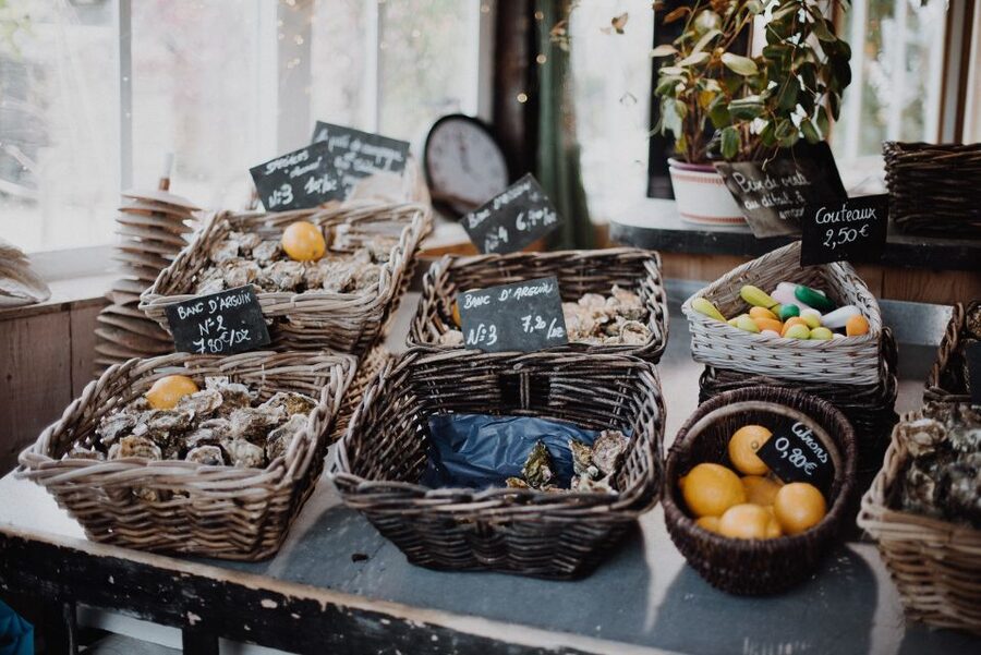 Bay of Arcachon: Guided Food Tour - Stop one: a sweet taste of Cap Ferret