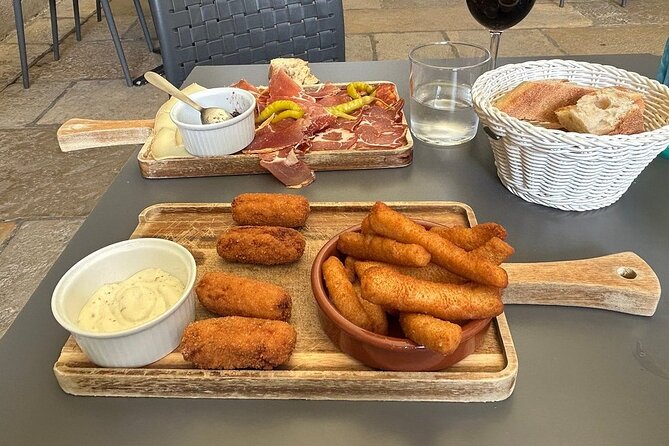 Bayonne Food Tour: Journey Through Flavors (with food and drinks) - Five things to know before booking