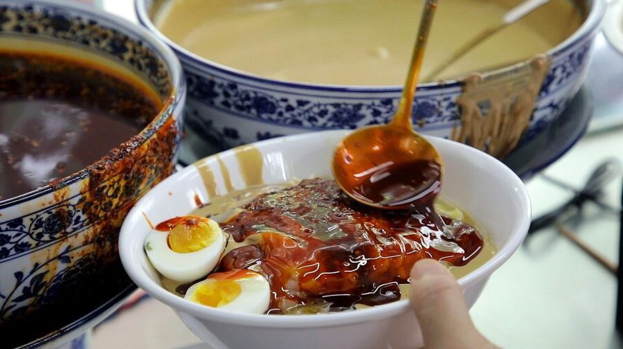 Beijing: Hutong Culinary Walking Tour with 15+ Tastings - Starting among Dongsi’s hutong lanes