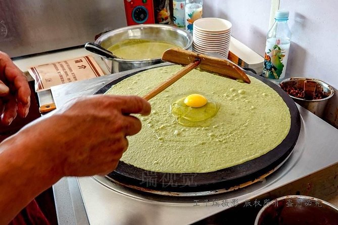 Beijing Private Hutong Food Walking Tour - The guides shape the experience