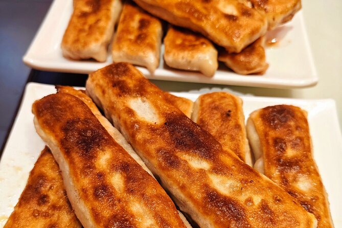 Beijing Walking Food Tour with a Local Friend - Dongsi Hutongs, where the food makes sense
