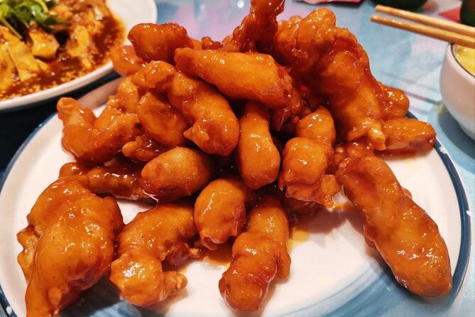 Beijing Walking Food Tour with a Local Friend - A private group changes the feel of the evening