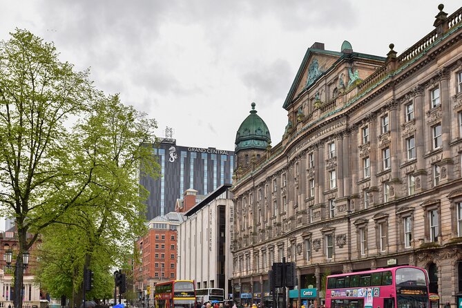 Belfast Centre Food Tour of 12+ Local Irish Dishes & Drinks - How the walking and eating work together