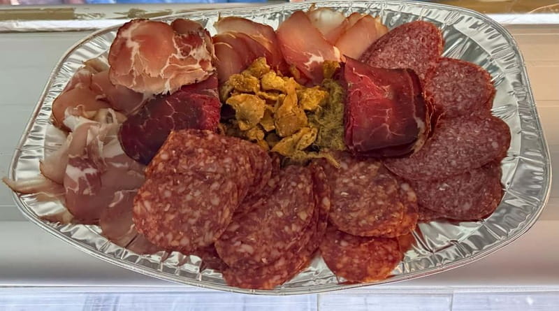 Belgrade: Street Food and Drinks Tour with 20+Tastings - Rakia, honey, fruit, and the sweet side of Serbia