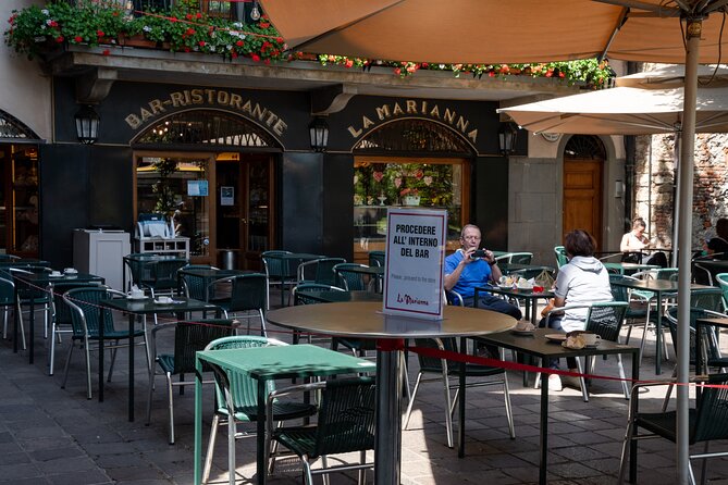 Bergamo: Full meal Food Tour with Local Delights by Do Eat Better - Stop two: casoncelli or foiade in a local restaurant