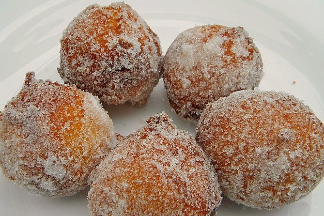 Berlin Christmas Markets with Culinary Tour - Transport, meeting point, and timing