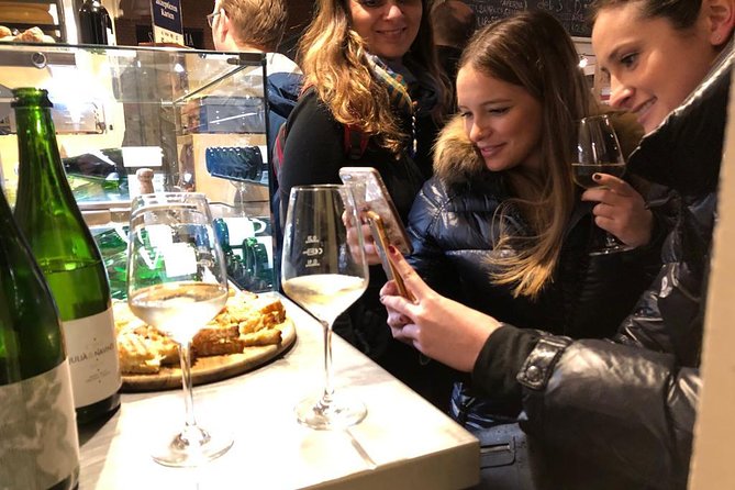 Berlin Evening Culinary Tour - Award Winning - Walking, group size, and the pace of the evening