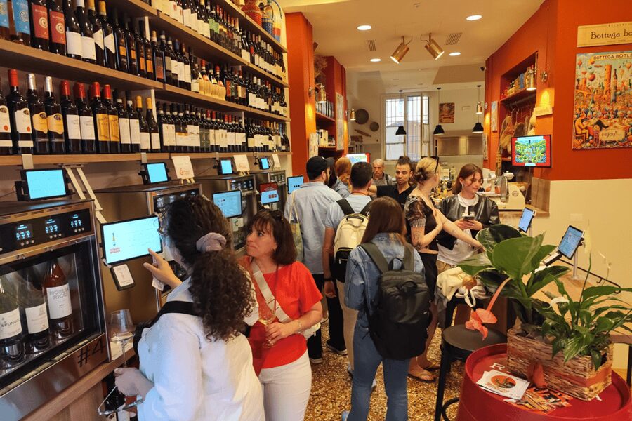 Bologna: Food and Wine Tasting with Interactive Game - The food is the real lesson