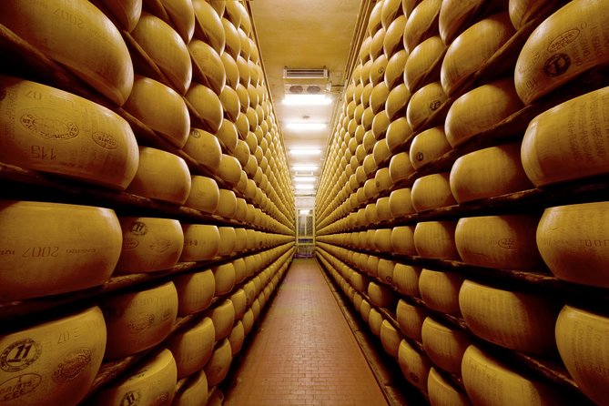 Bologna Food Experience: Factory tours & Family-Style Lunch - The 7:00 a.m. start and ride from Bologna