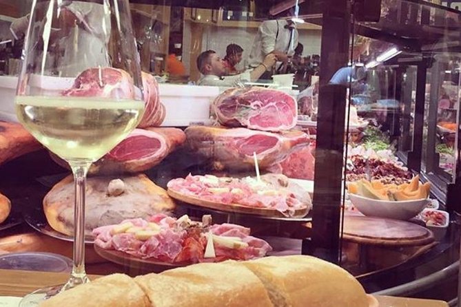 Bologna Food & Wine tour with a local Chef - Why Bologna’s food story works best on foot