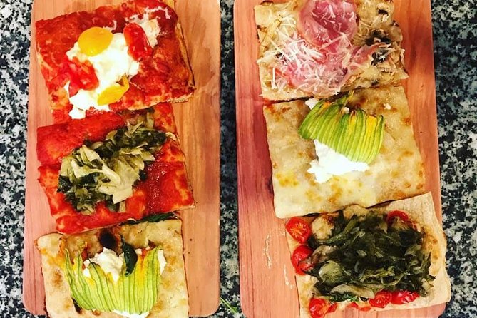 Bologna: Full meal Food Tour with Local Delights by Do Eat Better - Fresh pasta at Piazza del Nettuno