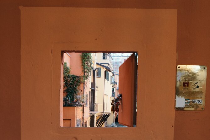 Bologna gastronomic experience with a local - What the $95.53 price includes in real terms