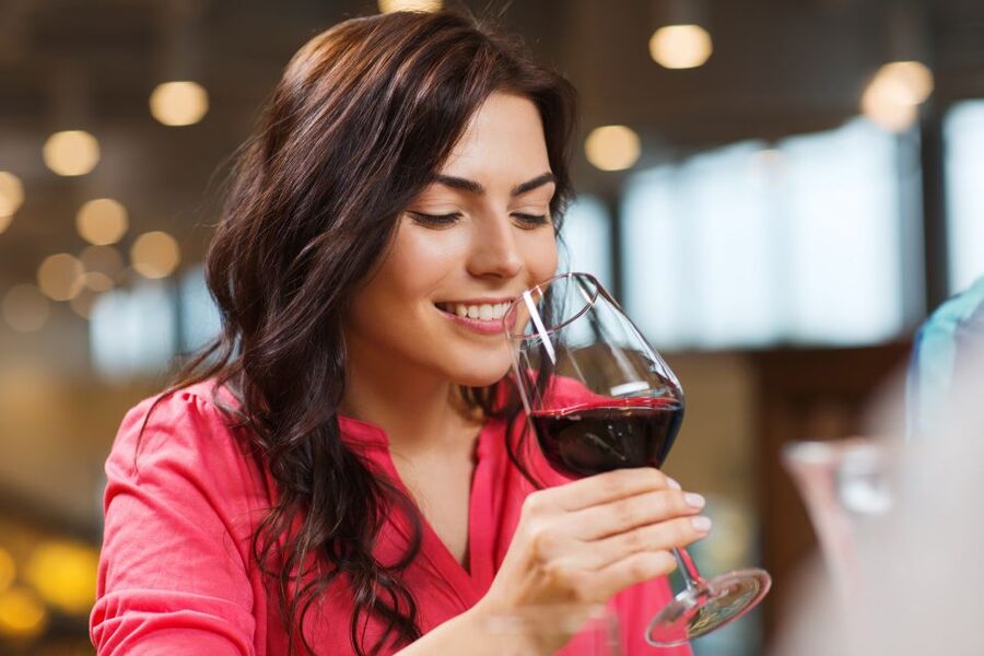 Bologna: Wine Tasting Tour in One of the Oldest Inns - Three Bologna wines in one old city setting