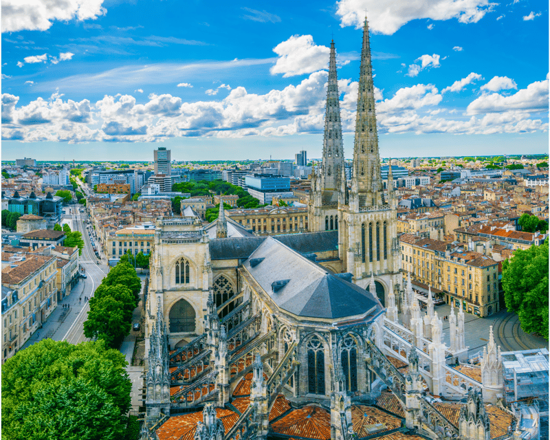 Bordeaux food tour: sweet specialities & highlights - From historic streets to the Monument to the Girondins
