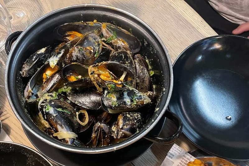 Bordeaux: Foodie Tour - Hygiene and comfort during the tastings
