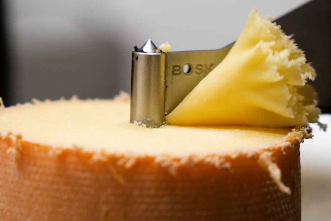 Bordeaux Gourmet Experience : tasting of French cheeses & wines - How much food and wine do you get?
