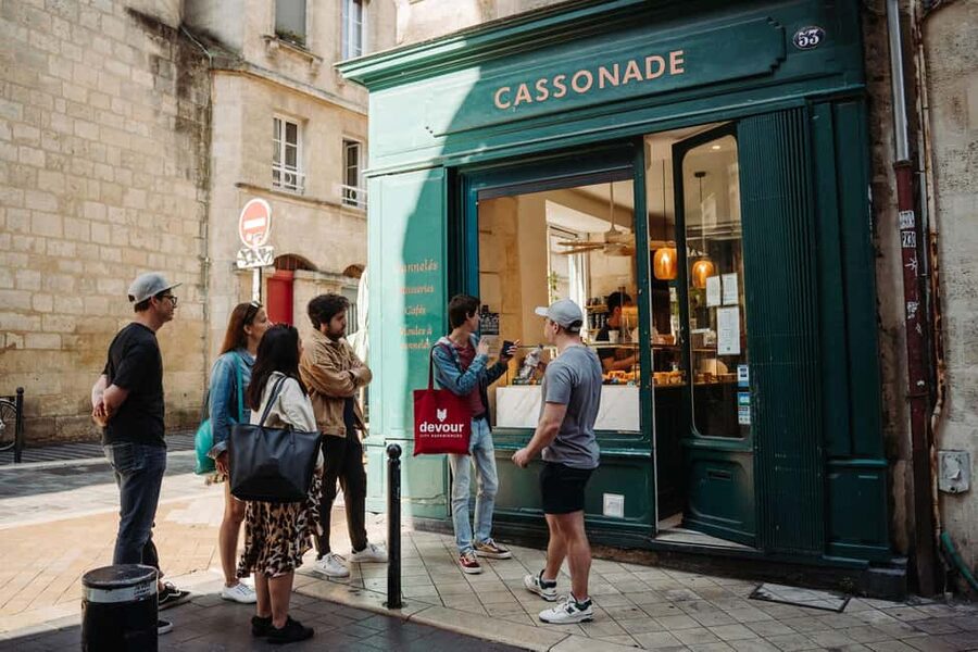 Bordeaux: Guided Food and Wine Tour with Tastings - Canelé, Bordeaux’s signature sweet