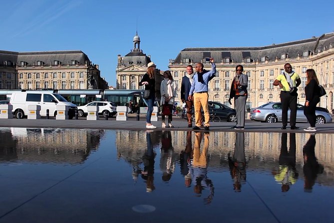 Bordeaux Historic and Gourmet Food Walking Tour - Canelé first, the taste of Bordeaux