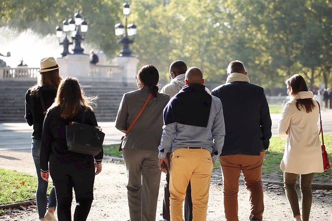 Bordeaux Historic and Gourmet Food Walking Tour - Monuments, old streets, and Camille Julian