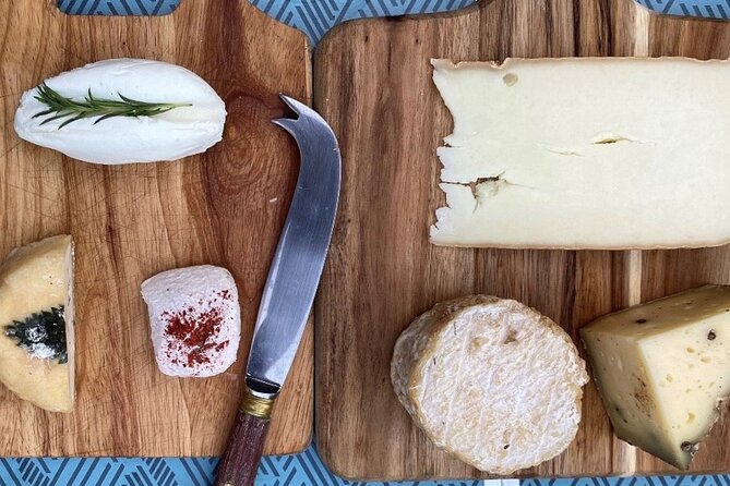 Bordeaux Old Town Food and Wine Tour - A food-first way to get your bearings in Bordeaux