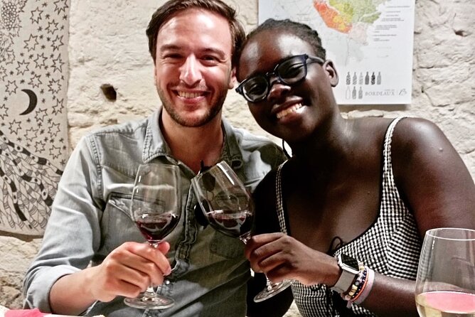 Bordeaux Old Town Food and Wine Tour - From bakery shelves to Bordeaux’s Grosse Cloche