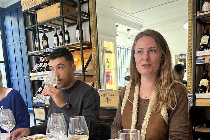 Bordeaux wines tasting workshop including Food & Wine pairings - A small group with room for questions