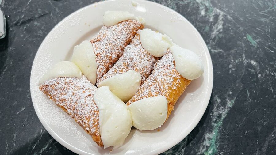 Boston: North End & Little Italy Food Tour with Local Dishes - Walking the Freedom Trail between food stops
