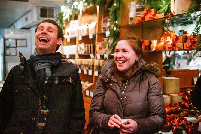 Boston Private Food Tour of 6+ Tastings, Cannoli, Lobster Roll - Pizza from a brick oven