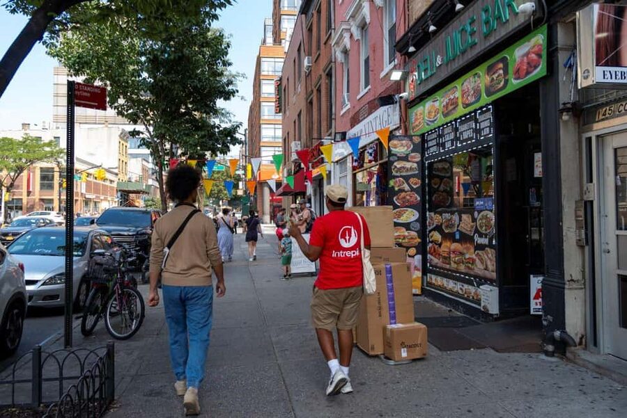 Brooklyn Food Tour of Mom-and-Pop Culinary Gems - Why this Brooklyn walk works so well