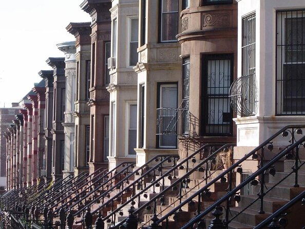 Brooklyn Heights, Brooklyn Bridge, and DUMBO Food Tour - Why this Brooklyn food tour works so well