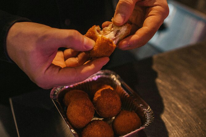 Bruges Food Tour with Full Meal & Drinks by Do Eat Better - Why this Bruges food walk works well