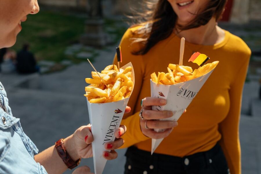 Bruges: Private Food Tour – 10 Tastings with Locals - Burg Square and the city between bites