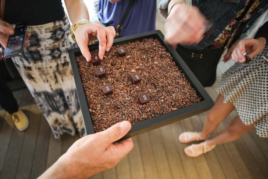 Brussels: Chocolate Appreciation and Tasting Walking Tour - What makes the shop visits worthwhile