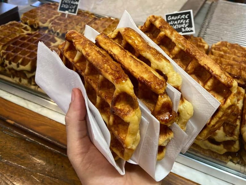 Brussels: City Center Guided Food Tour with Tastings - Belgian chocolate without the sugar rush
