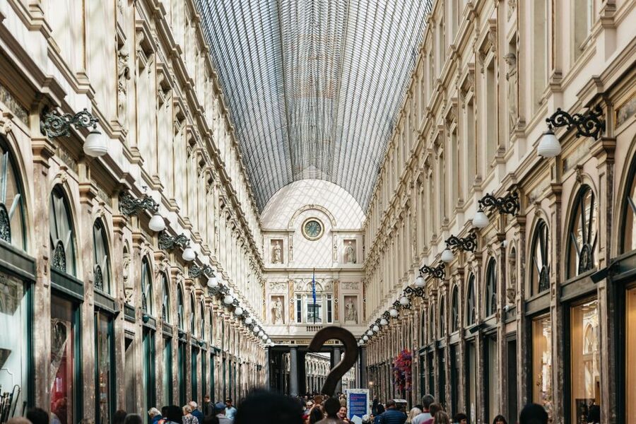 Brussels: City Highlights Walking and Tasting Tour - Grand Place, Brussels’ great central stage