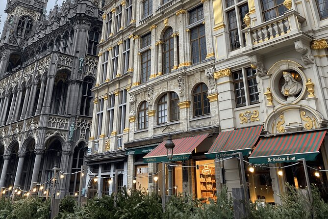 Brussels Food Tour: 10 Tastings of Waffles, Beers, Fries & More - A food-first way to meet central Brussels