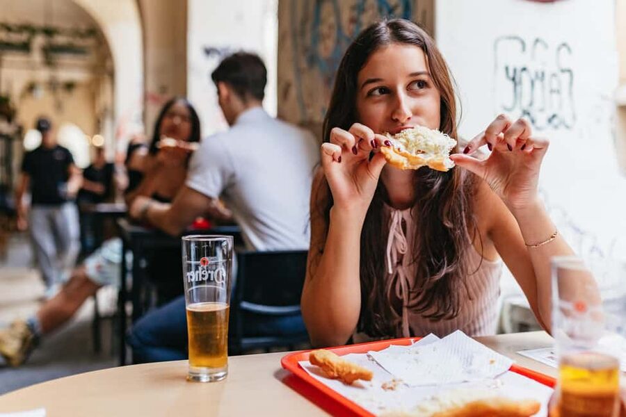 Budapest Food Walking Tour: Eat, Sip & Explore Like a Local - Why this Budapest food tour works
