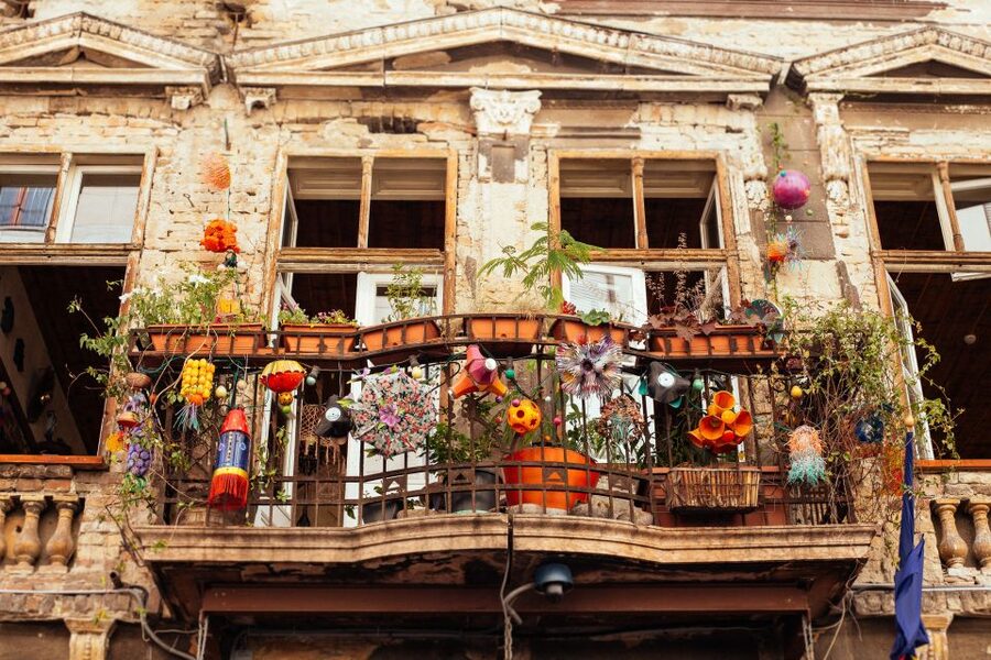 Budapest: Private Food Tour – 10 Tastings with Locals - Timing, comfort, and practical limits