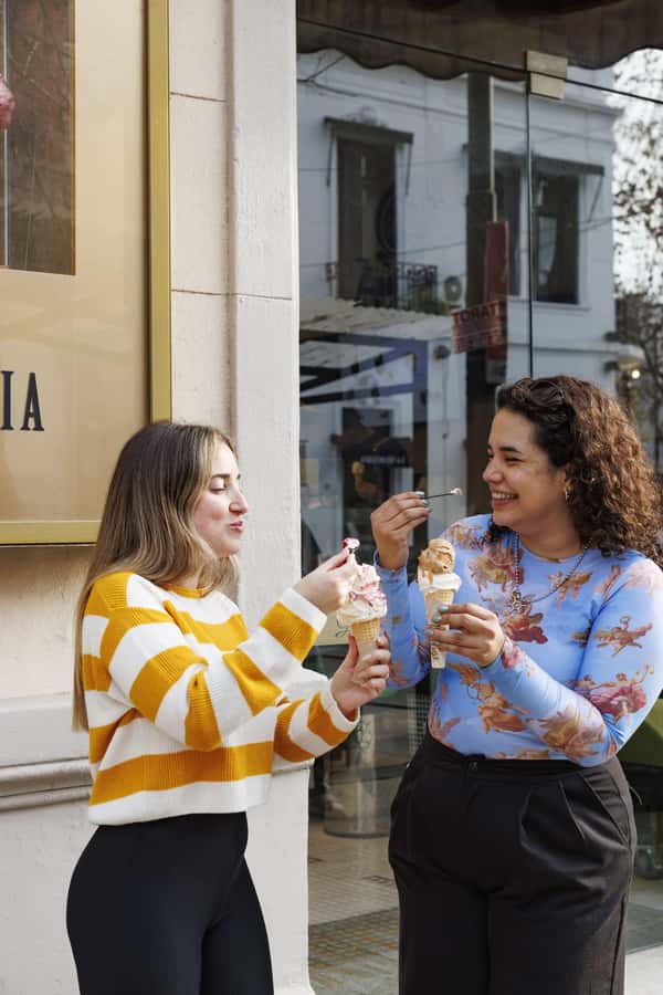 Buenos Aires: Local Foodie Adventure with Sherpa Food Tours - Guides and the small-group atmosphere