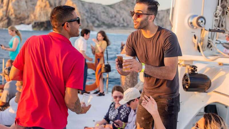 Cabo San Lucas: 2 Hour Sunset Cruise with Food and Wine - Key points to know