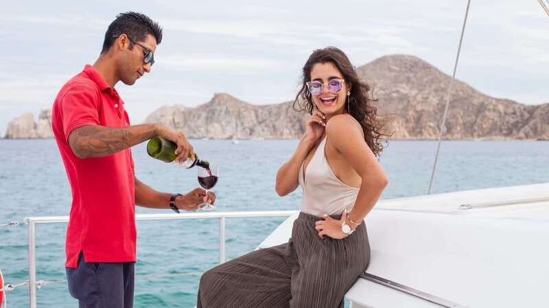 Cabo San Lucas: 2 Hour Sunset Cruise with Food and Wine - A sunset timed for the Pacific