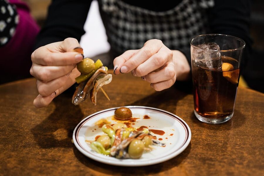 Cadiz Food Tour with Tapas & Drinks with a Local - Chicharrón and the bold opening bites