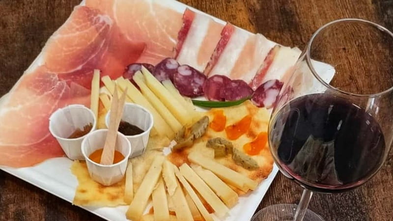 Cagliari: Food and Wine Tasting Experience - A Sardinian tasting built around longevity