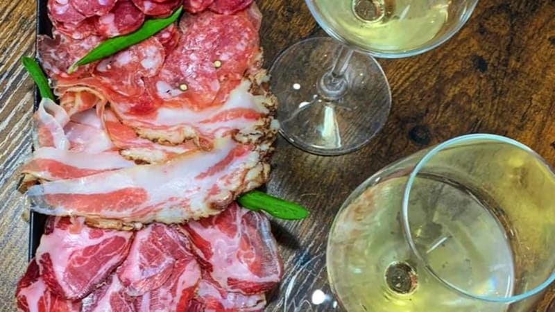 Cagliari: Food and Wine Tasting Experience - Inside BinuShop at I Mulini