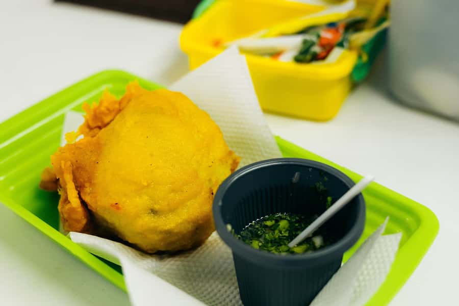 Cali: Street Food Tour - Pace, language, and the guide’s role